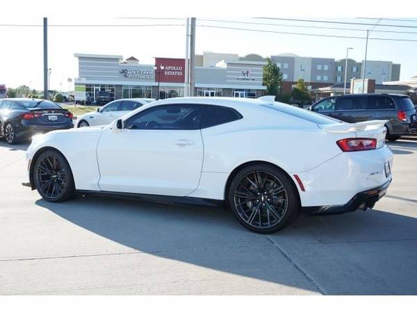 2017 Chevrolet Camaro ZL1 - coupe - cars & trucks - by dealer -... for sale in Ardmore, TX – photo 24
