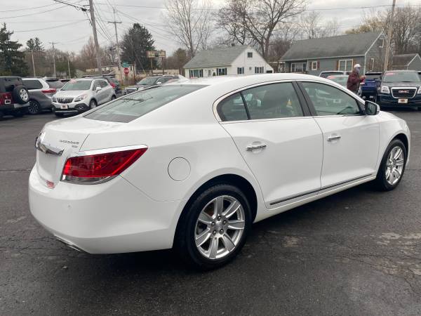 2012 BUICK LACROSSE PREMIUM LEATHER AWD! REMOTE STARTER! HEATED... for sale in N SYRACUSE, NY – photo 3