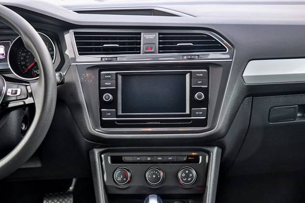 2019 Volkswagen Tiguan 2 0T S 4MOTION Platinum for sale in Oak Forest, IL – photo 20