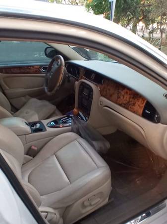 jaguar xj8 - - by dealer - vehicle automotive sale for sale in Fort Myers, FL – photo 5