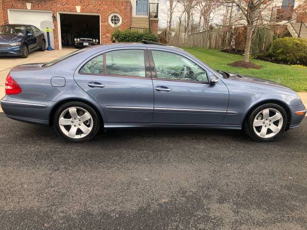 2004 Mercedes-Benz E500 Family Owned Low Mileage for sale in Sterling, District Of Columbia – photo 4