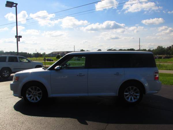 2009 Ford Flex SEL 3rd Row Seat V6*autoworldil.com* ""PRICED REDUCED"" for sale in Carbondale, IL – photo 7