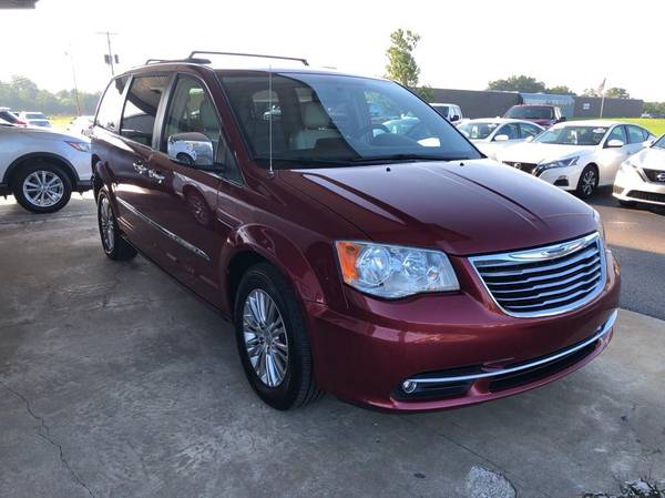 2013 Chrysler Town Country Touring-L for sale in Martin, TN – photo 4