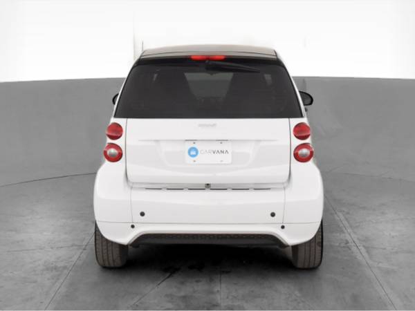 2015 smart fortwo Passion Hatchback Coupe 2D coupe White - FINANCE -... for sale in San Bruno, CA – photo 9