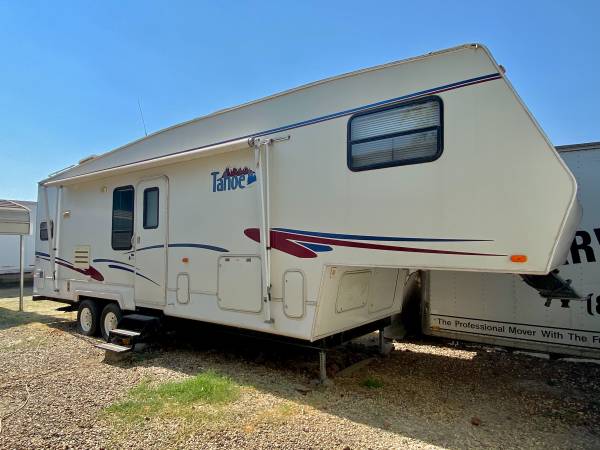 1999 THOR TAHOE 30RKSS Fifth Wheel trailer Dual slides Ready to for sale in Gridley, CA – photo 3