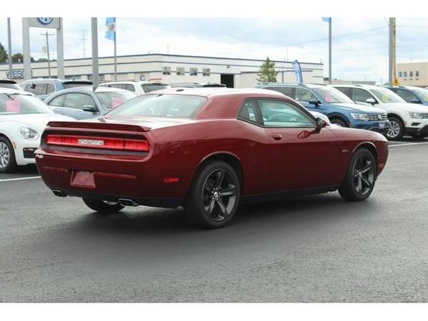 2014 Dodge Challenger coupe SXT - Dodge Red for sale in Green Bay, WI – photo 3