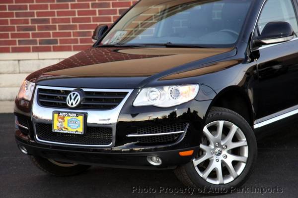 2009 *Volkswagen* *Touareg 2* *4dr VR6* Black Uni for sale in Stone Park, IL – photo 4