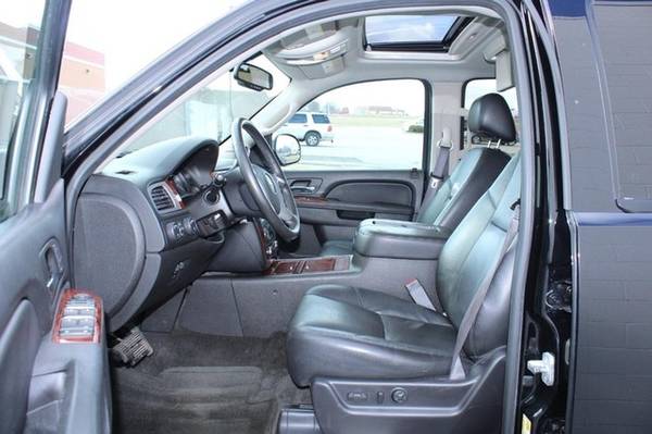 2013 Chevrolet Tahoe LTZ - - by dealer - vehicle for sale in Alton, MO – photo 8