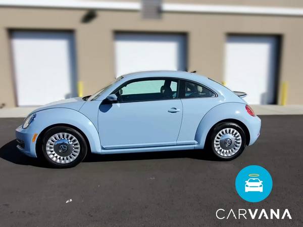 2016 VW Volkswagen Beetle 1.8T SE Hatchback 2D hatchback Blue - -... for sale in Riverdale, IL – photo 5
