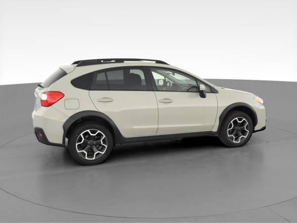 2015 Subaru XV Crosstrek Premium Sport Utility 4D hatchback Gray - -... for sale in Saint Louis, MO – photo 12