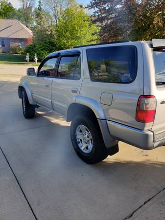 1999 Toyota 4Runner Limited for sale in Avon, IN – photo 3