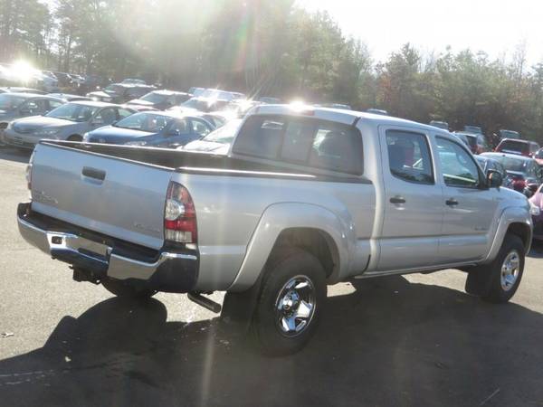 2009 Toyota Tacoma V6 4x4 4dr Double Cab 6.1 ft. SB 5A Ready To Go!!... for sale in Concord, MA – photo 6