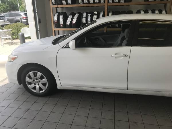 Toyota Camry 2010 LE for sale in Columbia, SC – photo 2