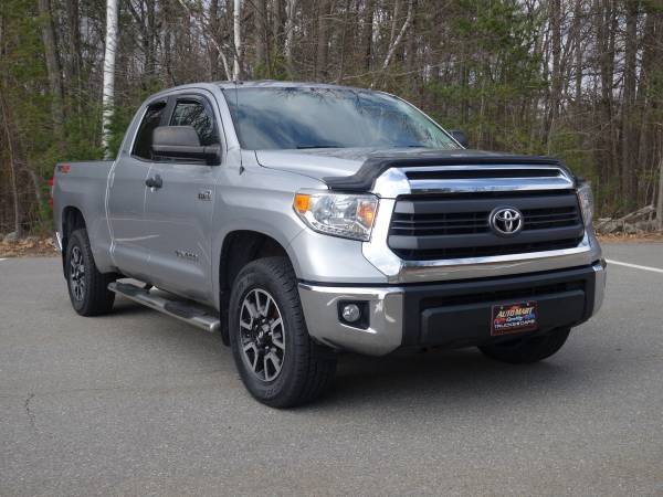 2014 TOYOTA TUNDRA Double Cab 4x4 SR5 - - by dealer for sale in Derry, MA – photo 2