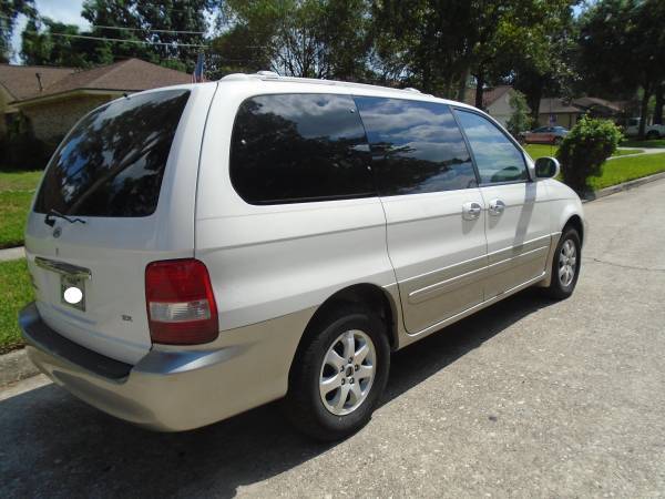 2004 Kia Sedona Ex-Private owner / Reliable for sale in Spring, TX – photo 6