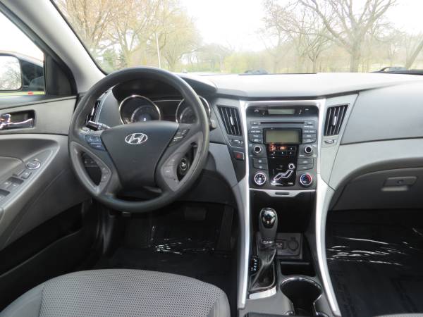 2012 Hyundai Sonata GLS-1 Owner! Well Maintained! Fresh Trade In!... for sale in West Allis, WI – photo 14