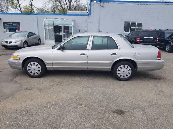 2006 Ford Crown Victoria 70K Miles, Pwr Locks/Wind for sale in Kentwood, MI – photo 3