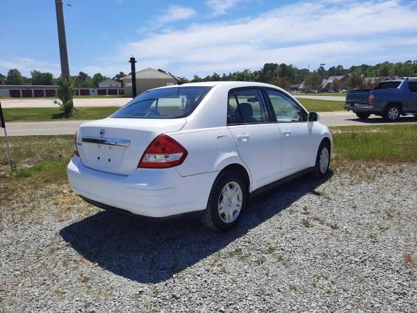 Nissan Versa 2011 - - by dealer - vehicle automotive for sale in Shallotte, NC – photo 3