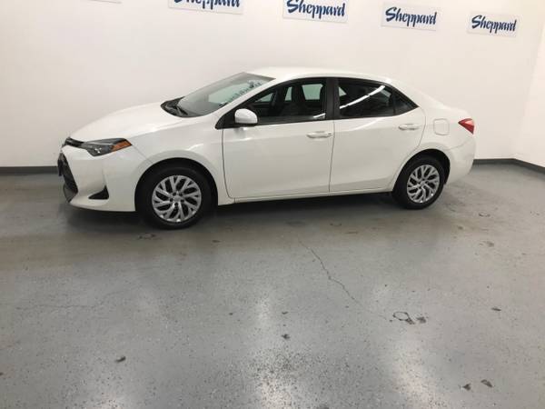 2018 Toyota Corolla LE CVT - - by dealer - vehicle for sale in Eugene, OR – photo 2