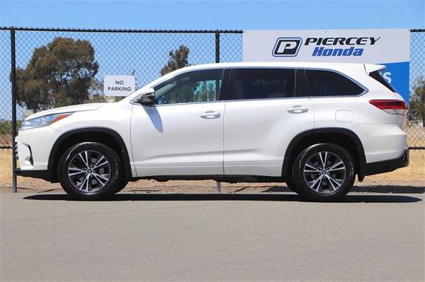 2018 Toyota Highlander SUV ( Piercey Honda : CALL ) for sale in Milpitas, CA – photo 9