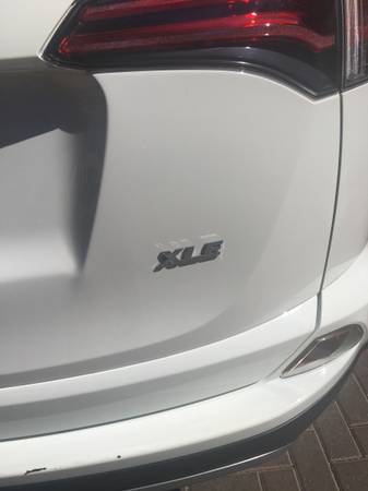 2017 Toyota RAV4 XLE 44, 000 Miles Super WHITE 2 Wheel Drive SHARP! for sale in Scottsdale, AZ – photo 20