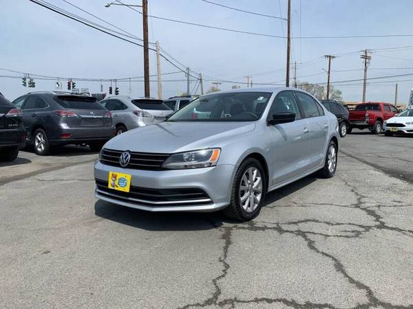 2015 Volkswagen Jetta SE - - by dealer - vehicle for sale in Troy, NY – photo 2