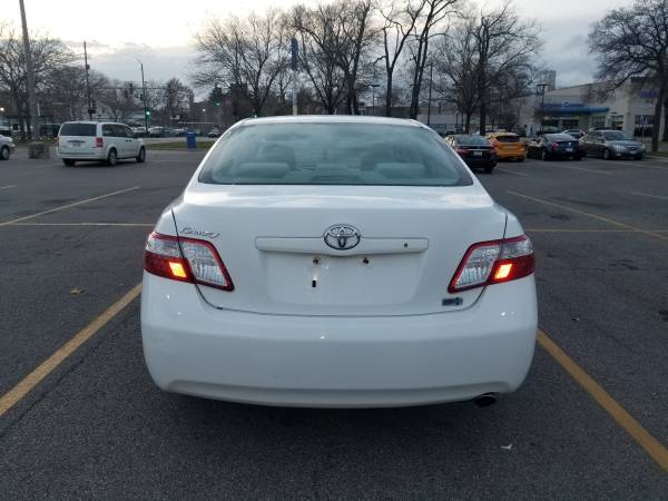 2009 Toyota Camry Hybrid, 110k miles, Clean Title Runs perfect -... for sale in Addison, IL – photo 6