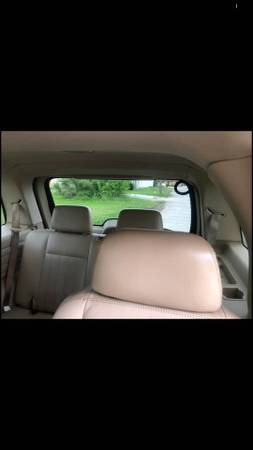 2005 Lincoln Aviator - - by dealer - vehicle for sale in Grand Prairie, TX – photo 10