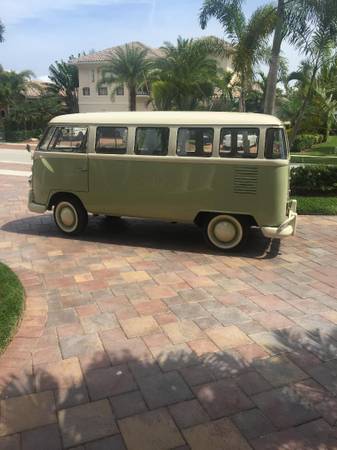 VOLKSWAGEN BUS 1974 - cars & trucks - by owner - vehicle automotive... for sale in Aventura , FL – photo 3