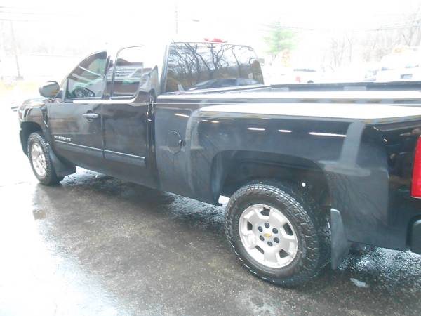 2010 CHEVY SILVERADO EXT-CAB 4X2 - cars & trucks - by dealer -... for sale in Pittsburgh, PA – photo 6