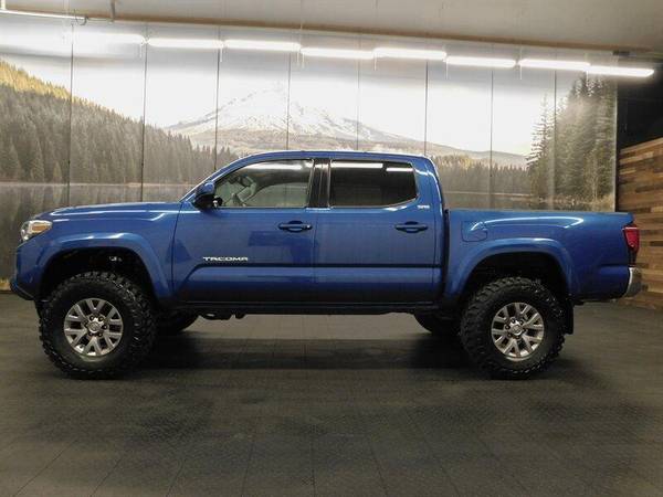 2018 Toyota Tacoma SR5 V6 4X4/BRAND NEW LIFT/ONLY 39, 000 MILES for sale in Gladstone, OR – photo 3