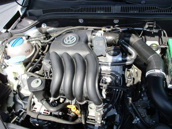 2012 *Volkswagen* *Jetta Sedan* *4dr Automatic* SILV - cars & trucks... for sale in ALABASTER, AL – photo 11
