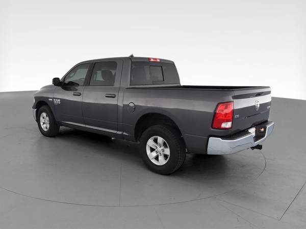 2019 Ram 1500 Classic Crew Cab SLT Pickup 4D 5 1/2 ft pickup Gray -... for sale in Palmdale, CA – photo 7