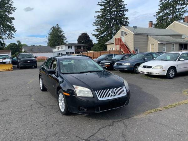 2007 Mercury Milan 4dr Sdn I4 Premier FWD - cars & trucks - by... for sale in East Windsor, MA – photo 2