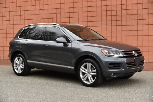 2014 Volkswagen Touareg VR6 Lux AWD - - by dealer for sale in Salem, NH – photo 9