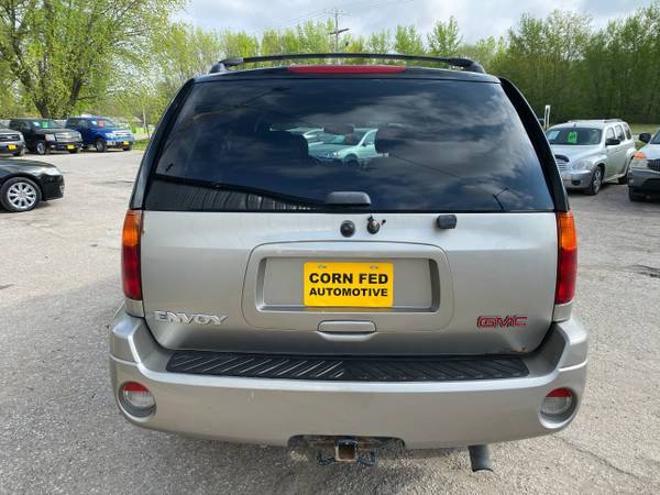 2002 GMC Envoy 4dr 4WD SLT - - by dealer - vehicle for sale in CENTER POINT, IA – photo 5