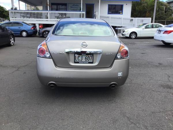 2012 Nissan Altima 4dr Sdn I4 CVT 2.5 S - cars & trucks - by dealer... for sale in Kahului, HI – photo 5