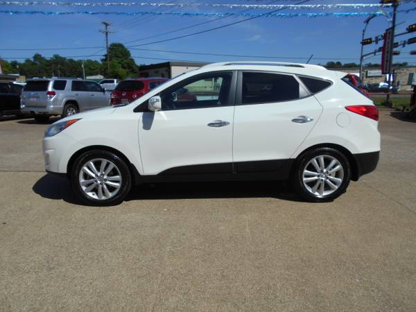 2013 Hyundai Tucson Limited 2WD - - by dealer for sale in Tyler, TX – photo 2