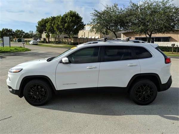 2018 Jeep Cherokee Limited - SUV - cars & trucks - by dealer -... for sale in Naples, FL – photo 11