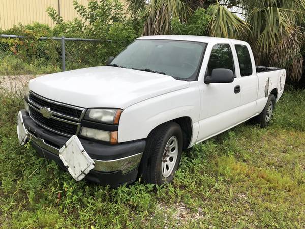 2006 CHEVY SILVERADO 4 DOOR WELL MAINTAINED WORK TRUCK for sale in Orlando, FL – photo 2