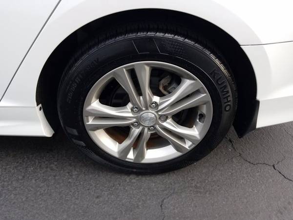 2019 Hyundai Sonata Quartz White Pearl FOR SALE - MUST SEE! - cars for sale in Myrtle Beach, SC – photo 22