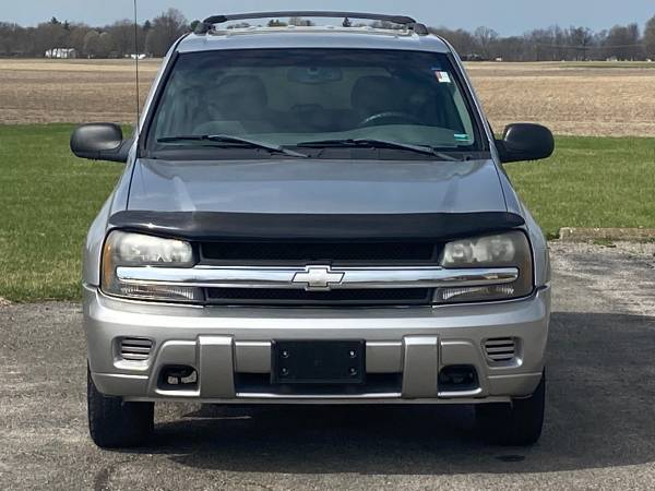 2004 Chevrolet Trailblazer LS 4X4 Southern Truck No Rust! Only 5450 for sale in Chesterfield Indiana, IN – photo 5