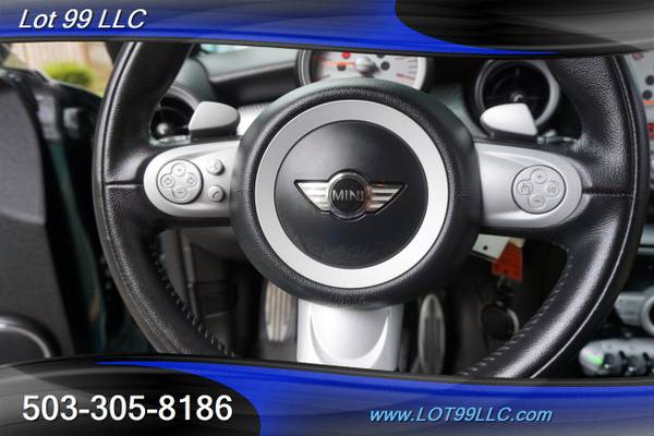 2010 *MINI**COOPER* S 2 OWNERS AUTOMATIC LEATHER MOON ROOF LIKE NEW for sale in Milwaukie, OR – photo 20