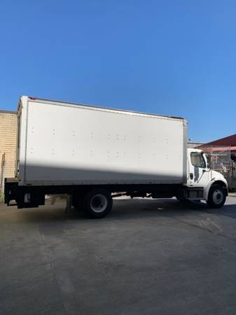 2005 Freightliner Box Truck for sale for sale in San Leandro, CA – photo 4