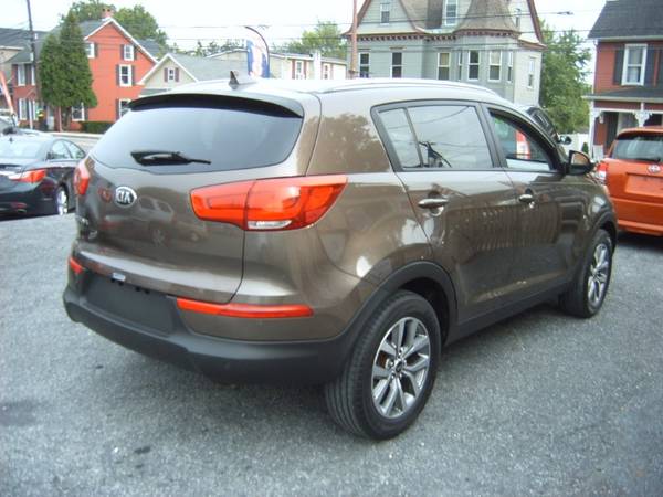 2014 Kia Sportage LX FWD - cars & trucks - by dealer - vehicle... for sale in Fogelsville, PA – photo 4