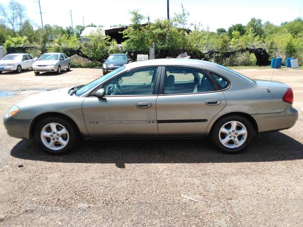 2003 Ford Taurus for sale in Jackson, MS – photo 2
