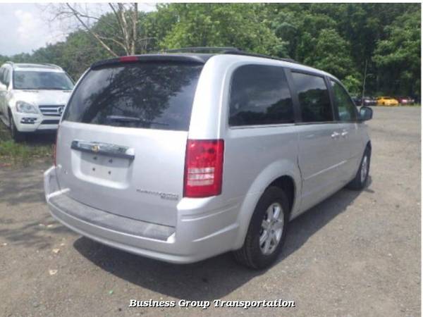 2010 Chrysler Town & Country Touring - cars & trucks - by owner -... for sale in Passaic, NJ – photo 3