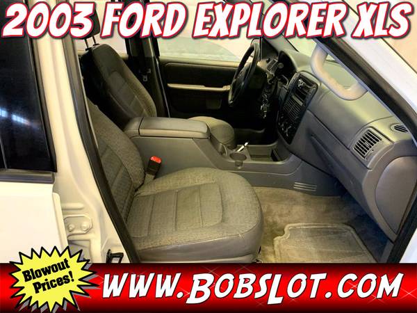 2003 Ford Explorer XLS 4WD SUV 4x4 - Excellent - cars & trucks - by... for sale in Washington, District Of Columbia – photo 9