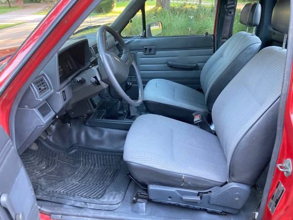RARE 1988 Toyota Pickup 75k miles 4x4 - 22RE for sale in fort smith, AR – photo 3