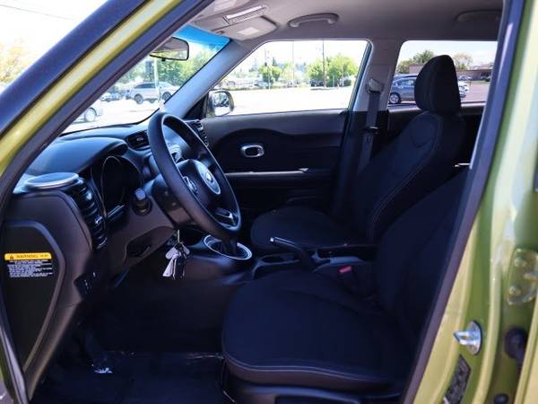 2016 Kia Soul Base Hatchback - - by dealer - vehicle for sale in Eugene, OR – photo 18